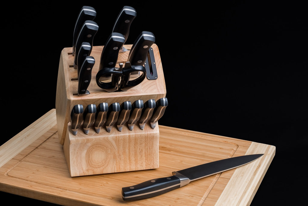 Best Knife Blocks, Docks, and Magnetic Strips to Store Knives (2021)